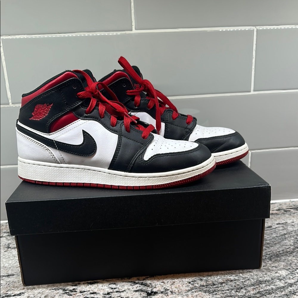 Jordan Sneakers - Black, White, Red